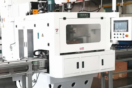 潤(rùn)滑工作在摩托車(chē)數(shù)控珩磨機(jī)維護(hù)中的作用及方法