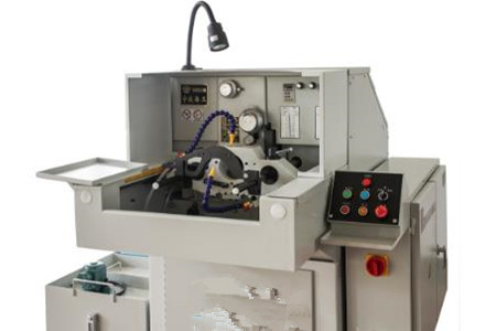 數(shù)控珩磨機(jī)的操作前需要進(jìn)行培訓(xùn)!